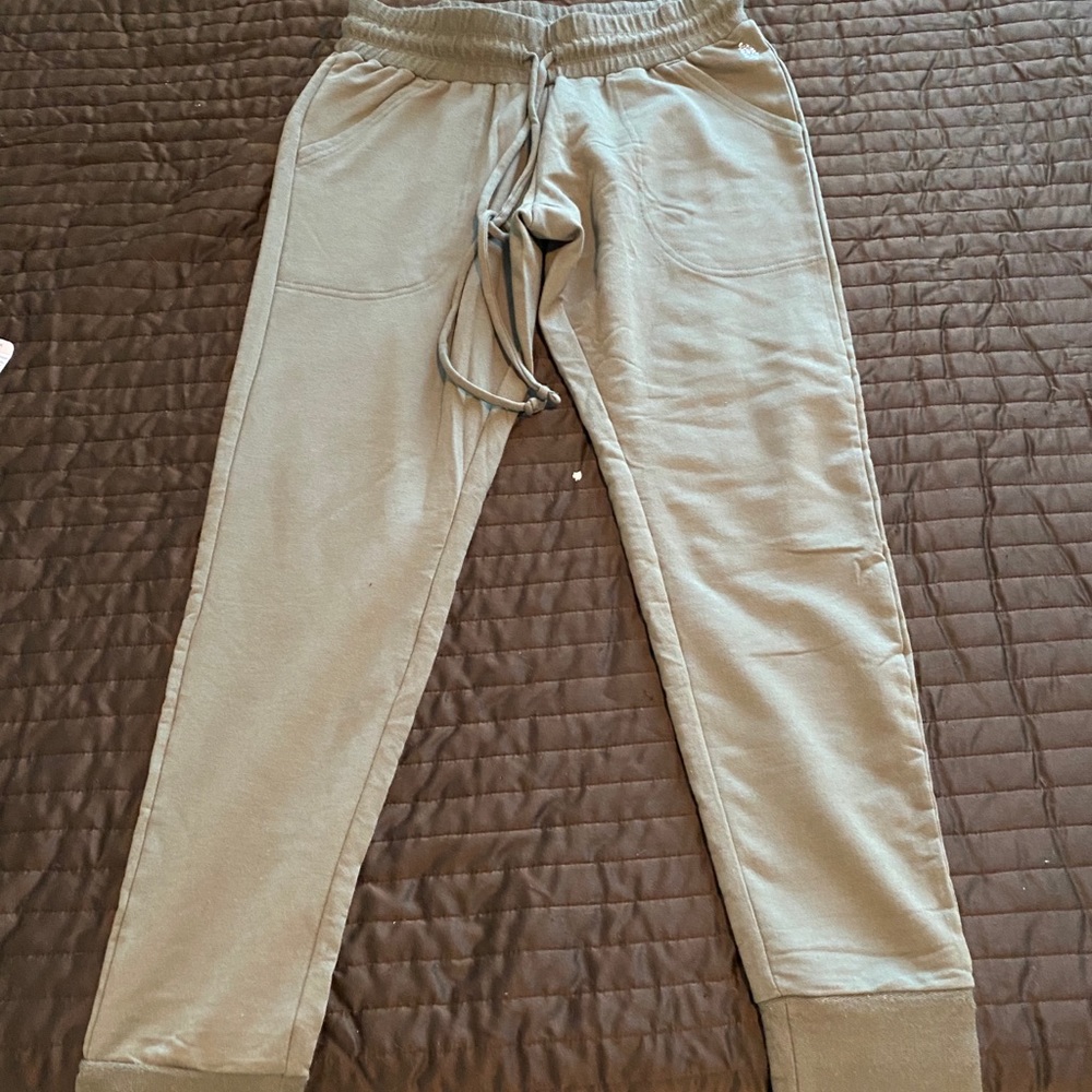 Free People Joggers never worn